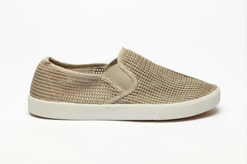generic_surplus_spring_2011_024_2.jpg