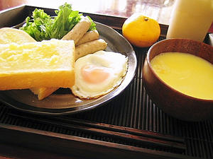 朝食全景