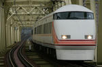 東武100系