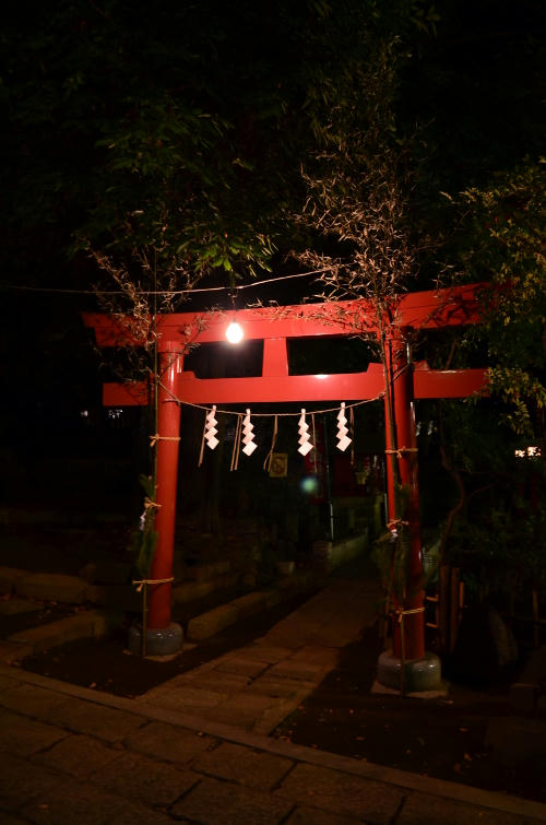 夜の神社