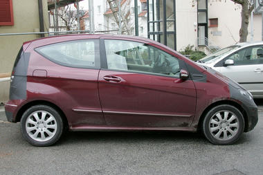 mercedes_a_class_facelift_spy_shots03.jpg