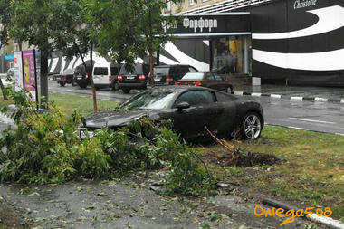 audi_r8_crash1.jpg
