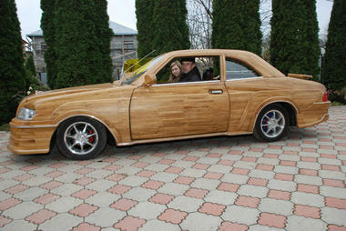 woodcar-03.jpg