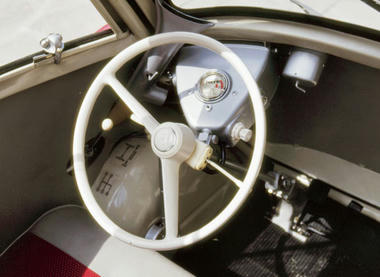 BMW-isetta-07.jpg