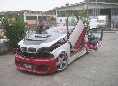 BMW-door-03.jpg