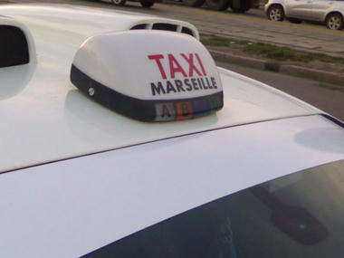 Peugeot407-taxi4-03.jpg