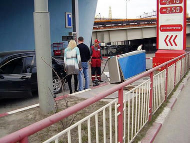 gas-stasion-04.jpg
