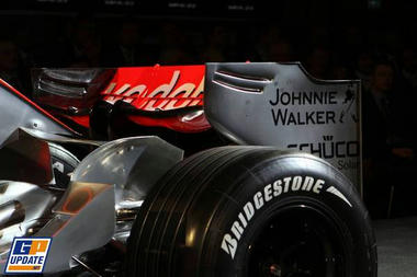 MP4-23-04.jpg