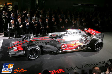 MP4-23-05.jpg