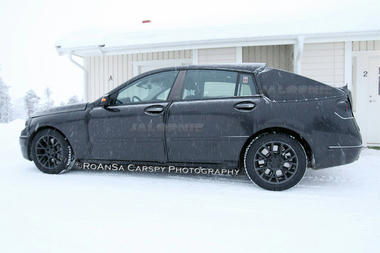 BMW-V5-04.jpg