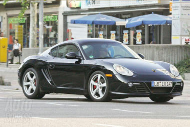 Cayman-03.jpg