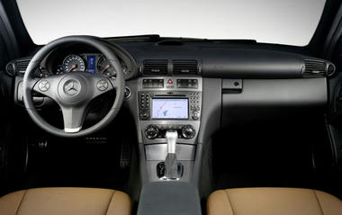 Benz-CLC-07.jpg
