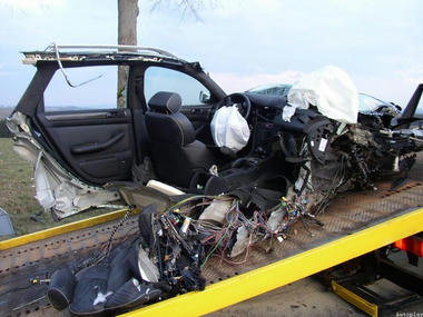 audi-crash-04.jpg