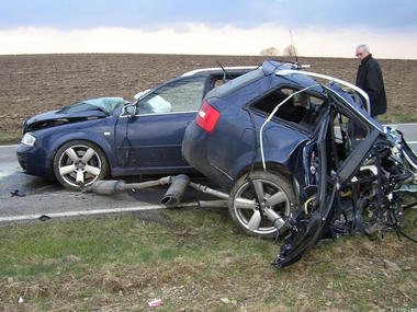 audi-crash-05.jpg
