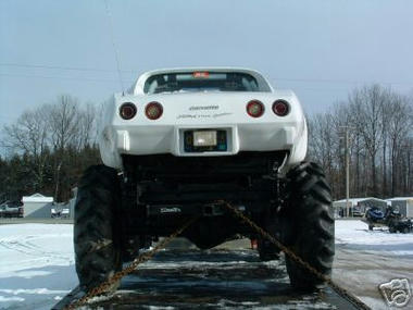 corvette_monster_truck01.jpg