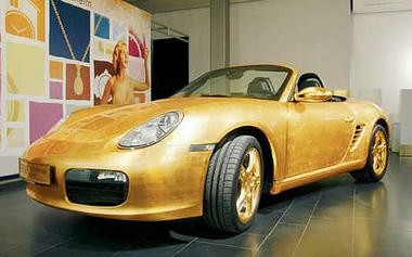 golden-porsche_2.jpg