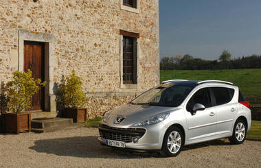Peugeot207SW-14.jpg