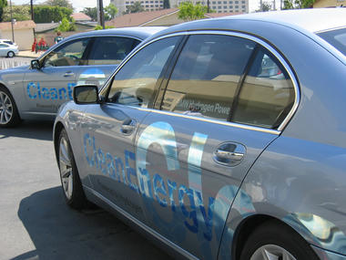 hydrogen-BMW7-02.jpg