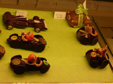 chocolatecar-02.jpg