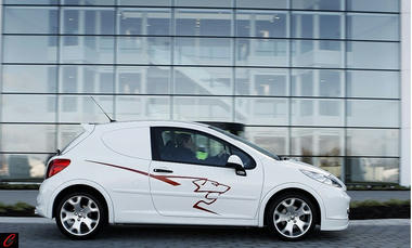 Peugeot207VAN-02.jpg