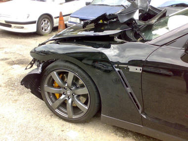 R35crash-02.jpg