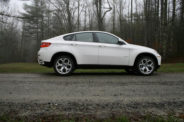 BMWX6-02.jpg