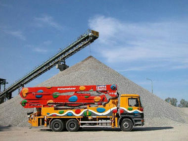colorful-truck-03.jpg