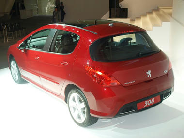 Peugeot308-Release-01.jpg