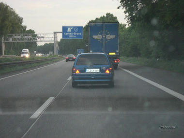 car_01.jpg