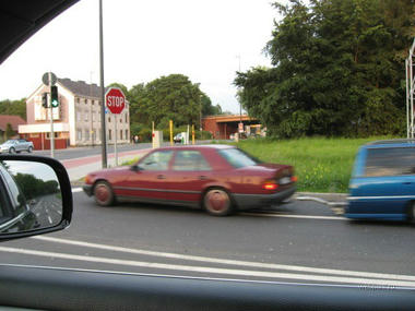 car_04.jpg