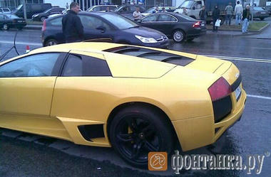 LP640-clash-03.jpg