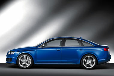 RS6-Sedan-03.jpg