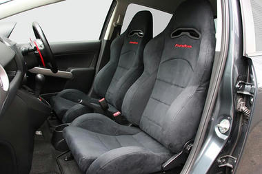 Seat-Mazda-02.jpg