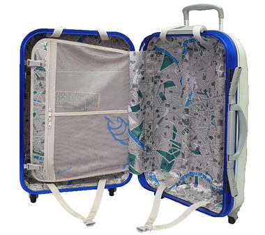 Suitcase-02.jpg