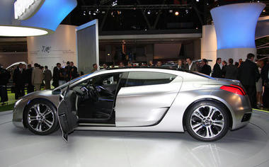 Peugeot-RC-HY-03.jpg