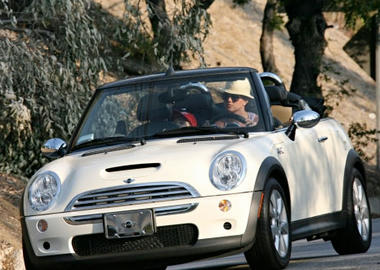 Celebrity-car1.jpg