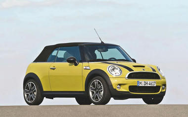 MINI-Convertible-03.jpg