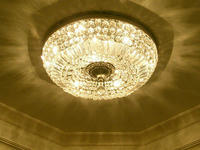 クラゲっぽいシャンデリア