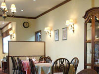 ティールーム内観