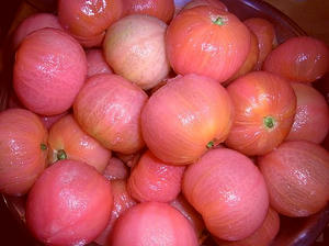 tomato2.jpg