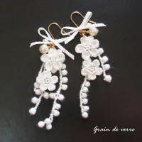 クロッシェフラワー&times;コットンレースのナチュラルピアス