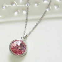 スワロフスキー/リボリのネックレス（ライトローズ）