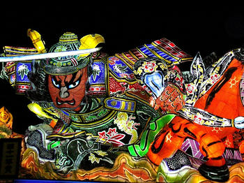 鎧の作りこみが凄いです