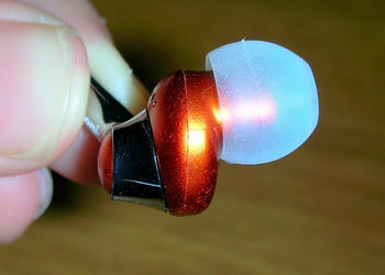 横から見た形 装着感は良い