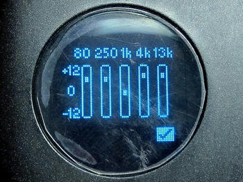 イコライザの調整で、クリアになる