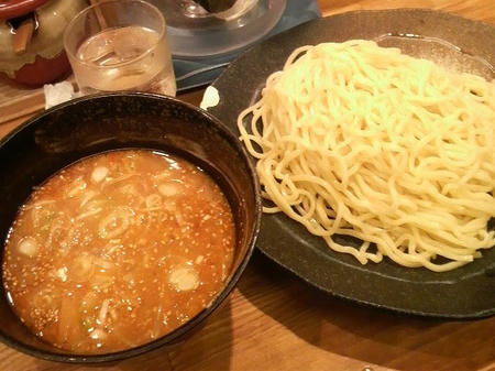 やすべえ　つけ麺
