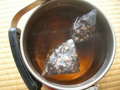 麦茶 in やかん