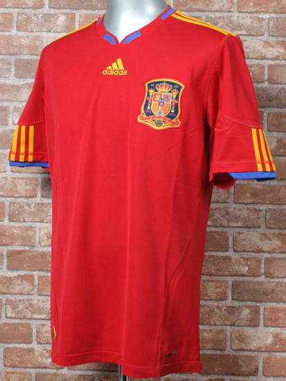 adidas-p47902.jpg