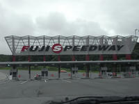 110731_fiji_dragrace001.jpg