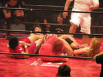 4人で尾崎を攻撃!